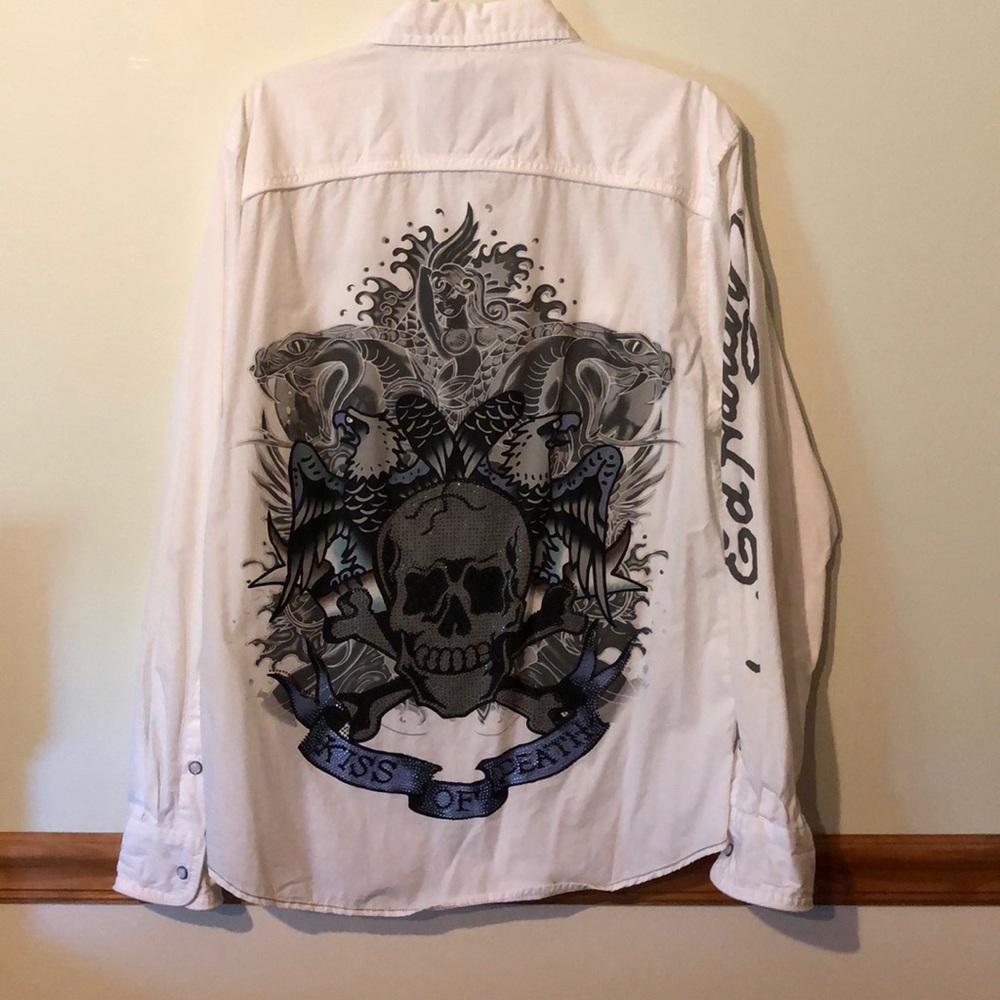 Men’s Large Ed Hardy Button Down Shirt